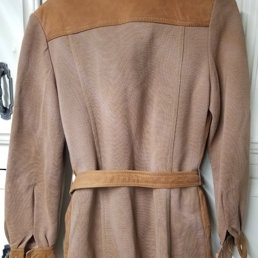 Jacket - Picture 3 of 3